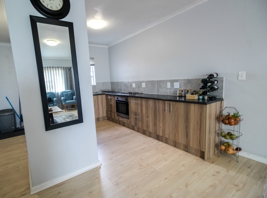 2 Bedroom Property for Sale in Parklands Western Cape